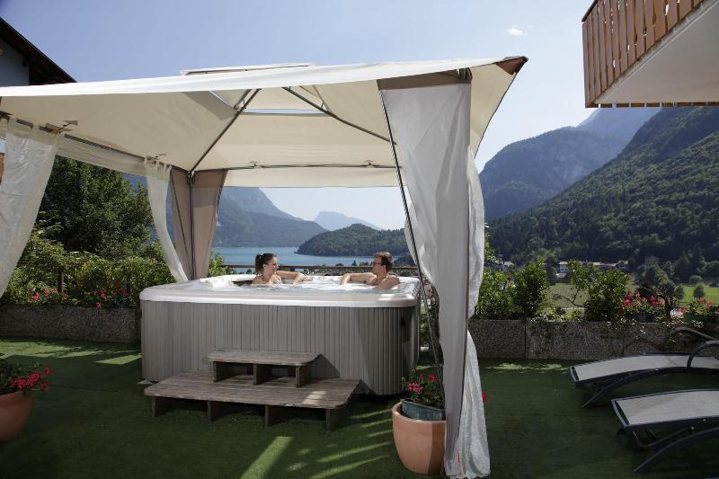 Hotel Olympia Molveno Ngoại thất bức ảnh
