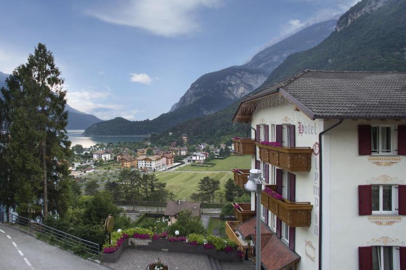Hotel Olympia Molveno Ngoại thất bức ảnh