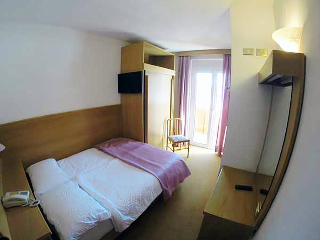 Hotel Olympia Molveno Ngoại thất bức ảnh