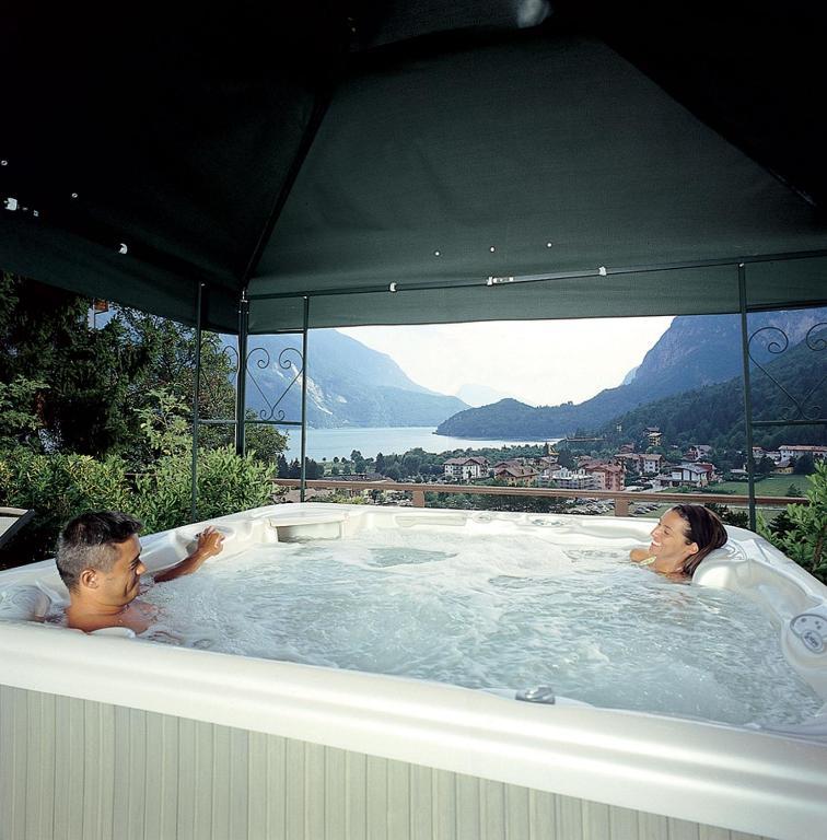 Hotel Olympia Molveno Ngoại thất bức ảnh
